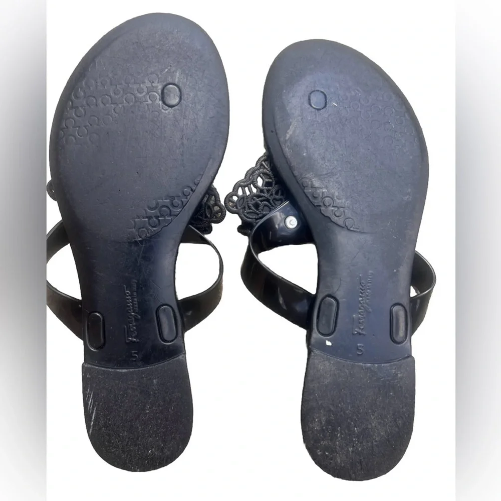 Salvatore Ferragamo Pandy Black Bow Jelly Sandals